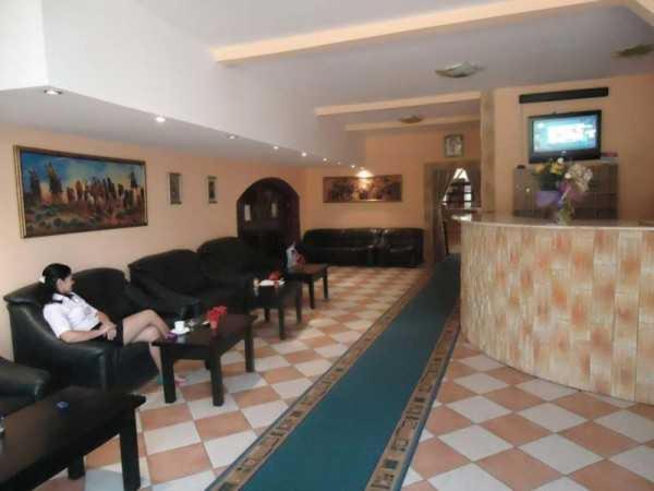Hotel Dona 马马亚 外观 照片